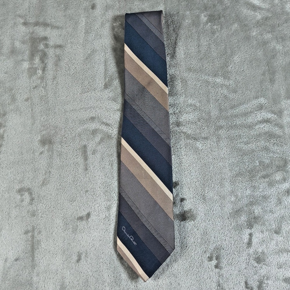 Vintage‎ Oscar De La Renta Tie Mens  55.5x3.25 Blue Striped Luxury Designer New